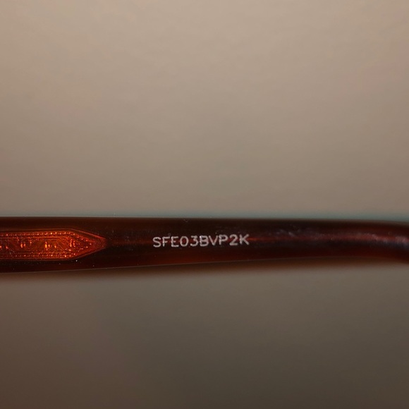 Gucci Acetate Sunglasses w/Lime Green Velvet Case - Picture 9 of 14